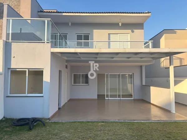 Casa de Alto Padrão à Venda | 4 quartos | 2 suítes | 316m² | Condomínio Brisas da Mata – Jundiaí/SP