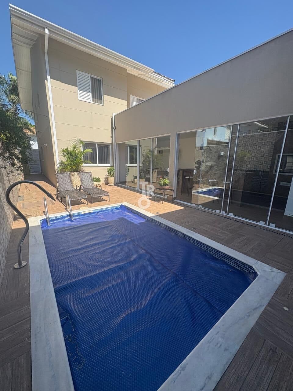 Casa à Venda - 04 Quartos - 200m² - Cond. Chácara das Palmeiras Imperiais – Jundiaí - SP