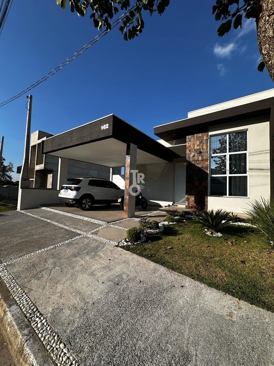 CASA A VENDA 3 QUARTOS 1 SUÍTE 176m²- CONDOMÍNIO RESIDENCIAL PHYTUS-ITUPEVA-SP