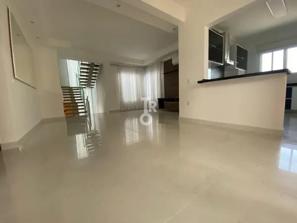 SOBRADO DE ALTO PADRÃO A VENDA 4 DORMITÓRIOS 3 SUÍTES - RESIDENCIAL PHYTUS- ITUPEVA-SP