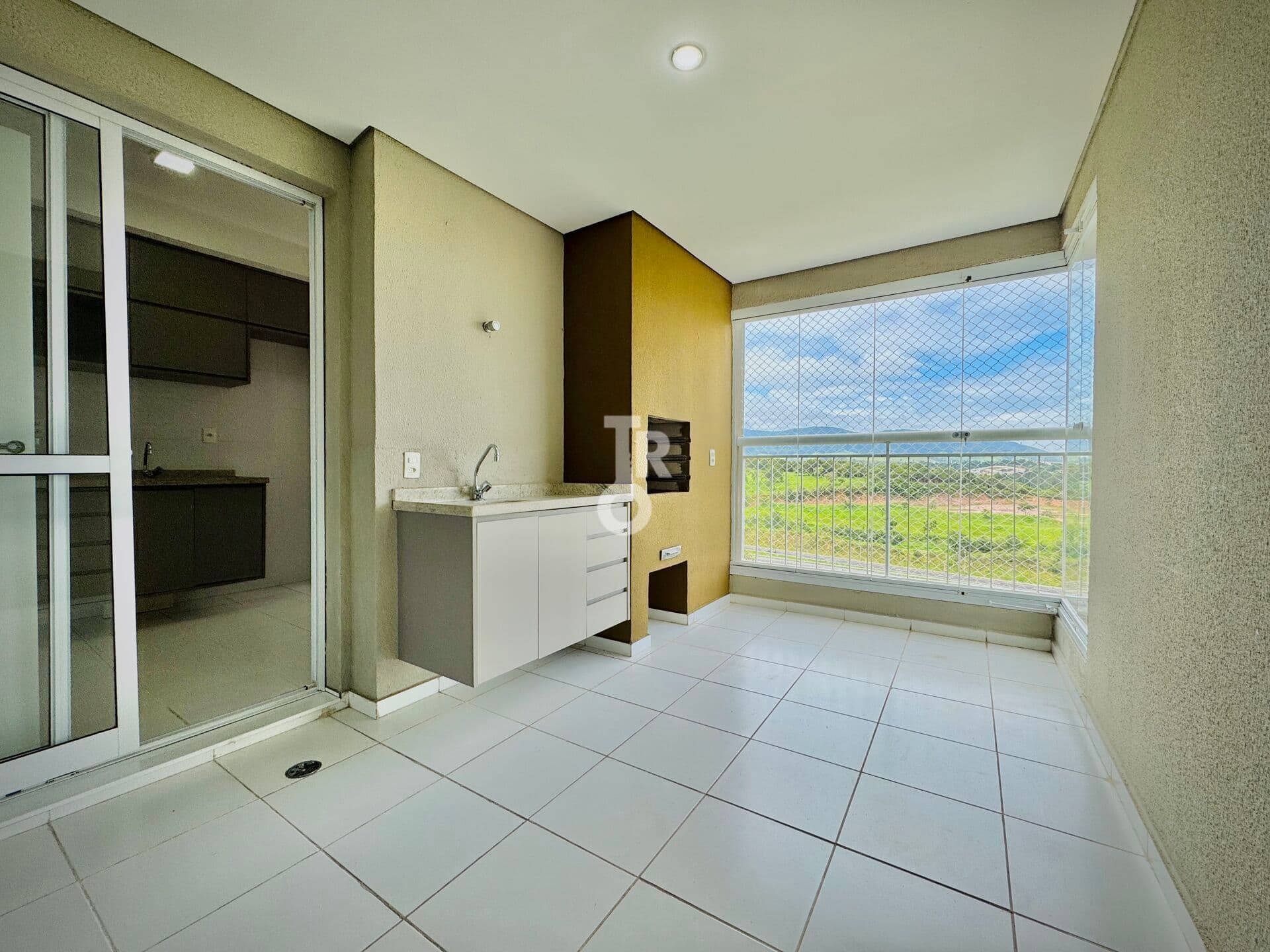 APARTAMENTO À VENDA 92 M2, 3 QUARTOS, SENDO UMA SUÍTE - CONDOMÍNIO NATURALE