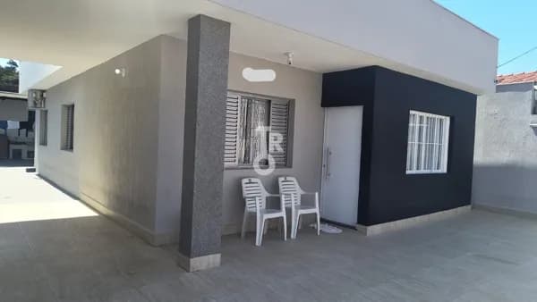 Casa Térrea à Venda – 250m² - 03 Quartos - Jardim Liberdade - Jundiaí - SP