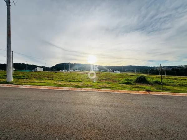 Terreno plano 380 m² no Condomínio Ibi Aram 2 - Itupeva