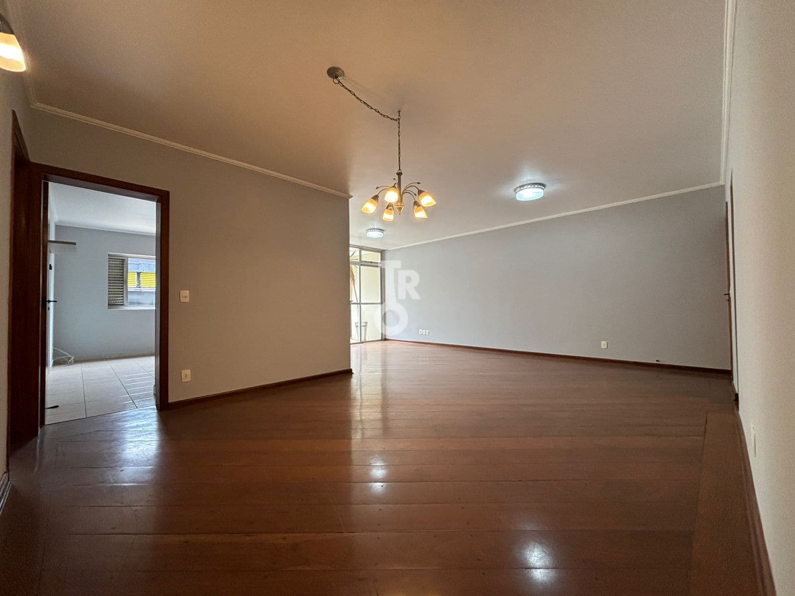 Apartamento à Venda – 3 quartos (1 Suíte) – 167 m² – Jundiaí