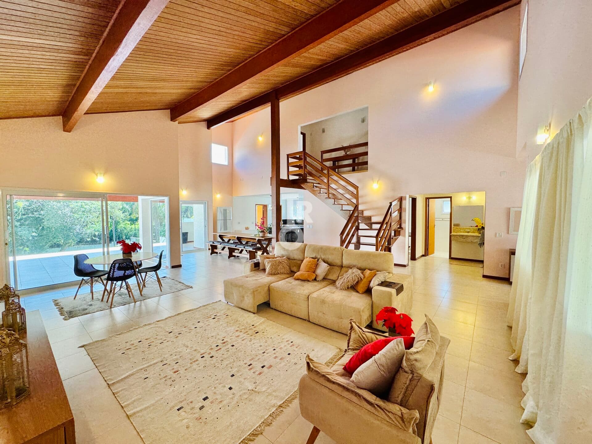 LINDA CASA À VENDA | 4 QUARTOS | 2 SUITE | 357M² | PARQUE DA FAZENDA | ITATIBA - SP
