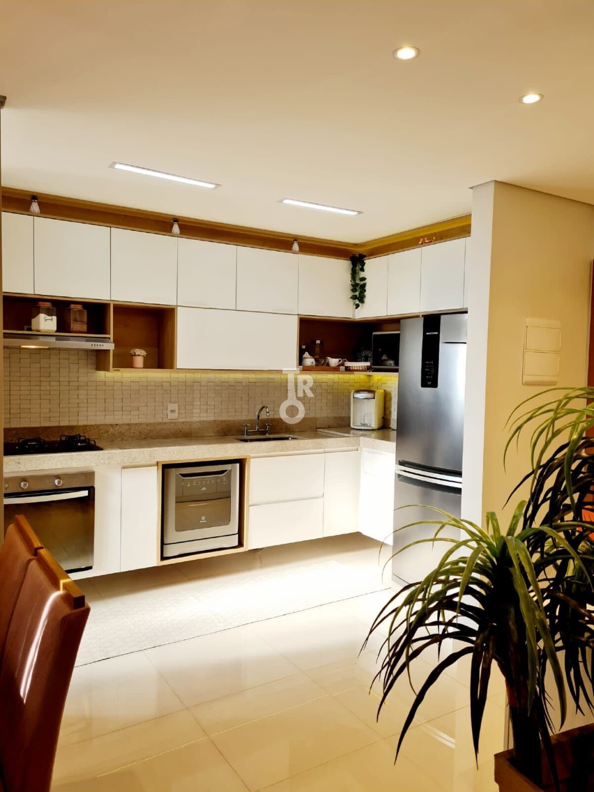 Apartamento à Venda - 77m² - 03 Quartos - Cond. Myriad Parque Res. Clube - Jundiaí - SP