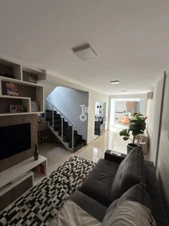 CASA LINDA À VENDA 3 DORM. - MOBILIADO - JARDIM MARAMBAIA | JUNDIAÍ/SP