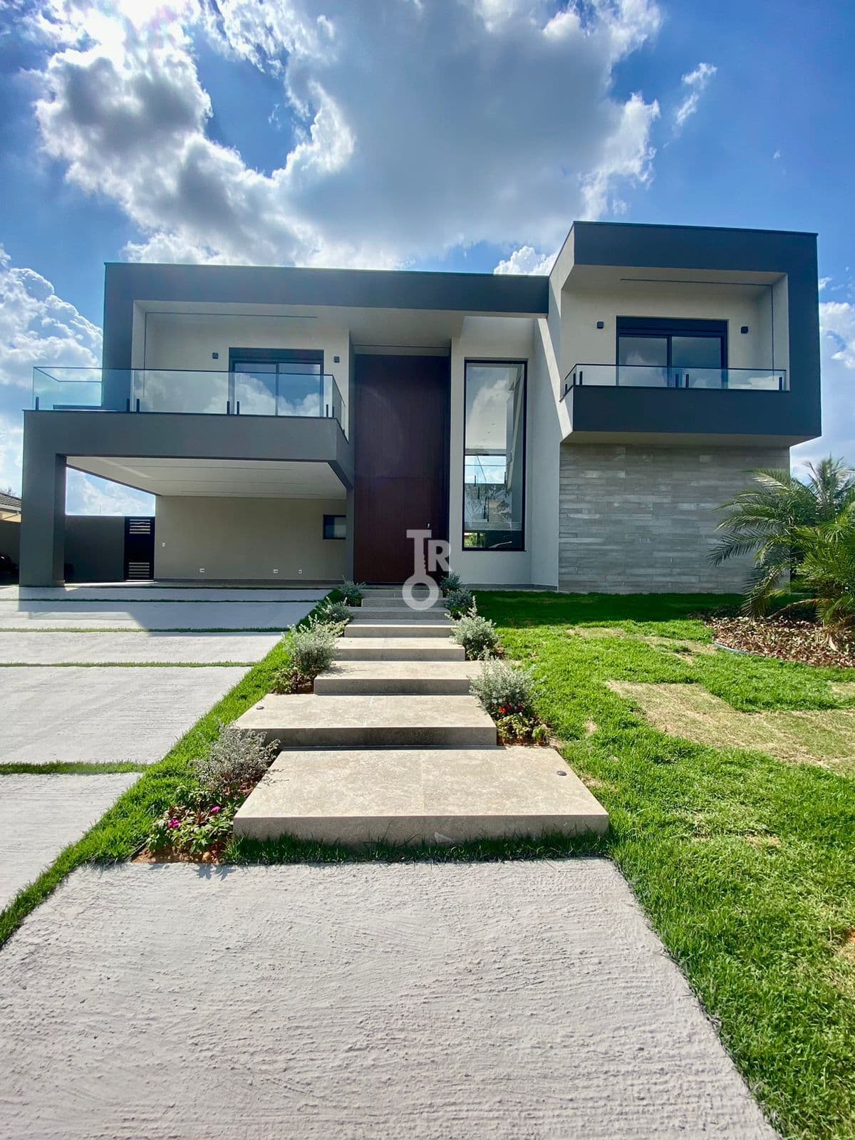 CASA ALTO PADRÃO | 2 SUITE | 333M² | RESIDENCIAL HARAS PINDORAM | CABREÚVA | SP