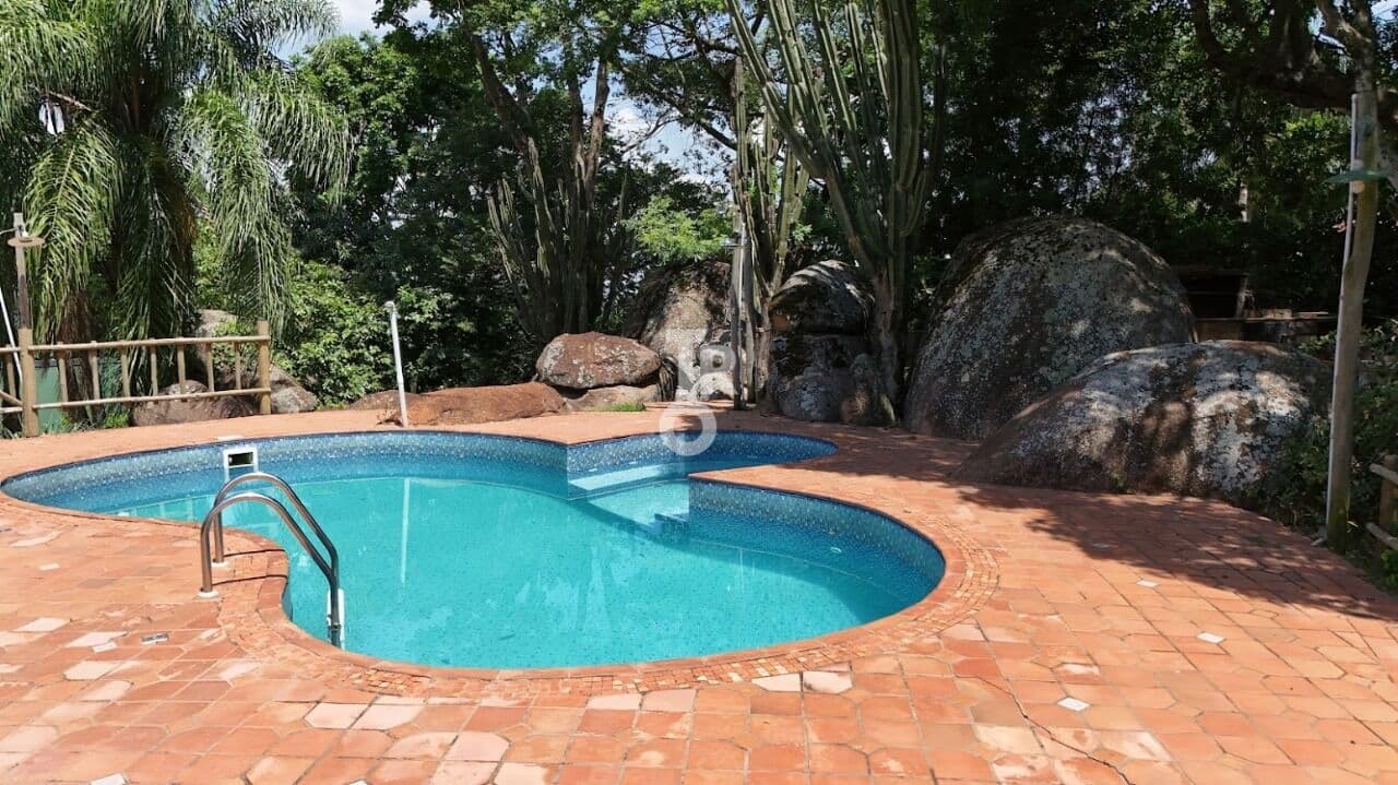CASA A VENDA 3 QUARTOS 1 SUÍTE 340m² CONDOMÍNIO HORIZONTE AZUL 1- ITUPEVA-SP