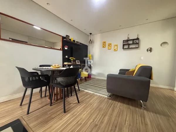 LINDA CASA COM EDÍCULA À VENDA - 129m² - ELOY CHAVES / JUNDIAÍ/SP