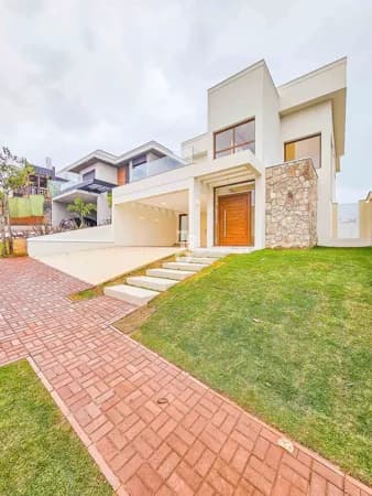 Casa com 3 suítes e excelente quintal à venda no BRISAS JUNDIAÍ