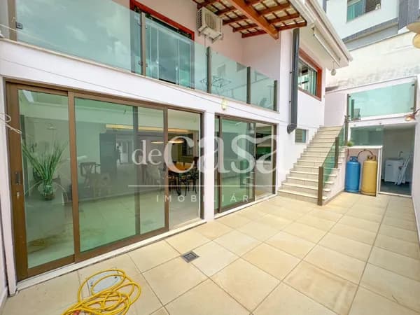 Casa Alto Padrão no Centenário em Lavras