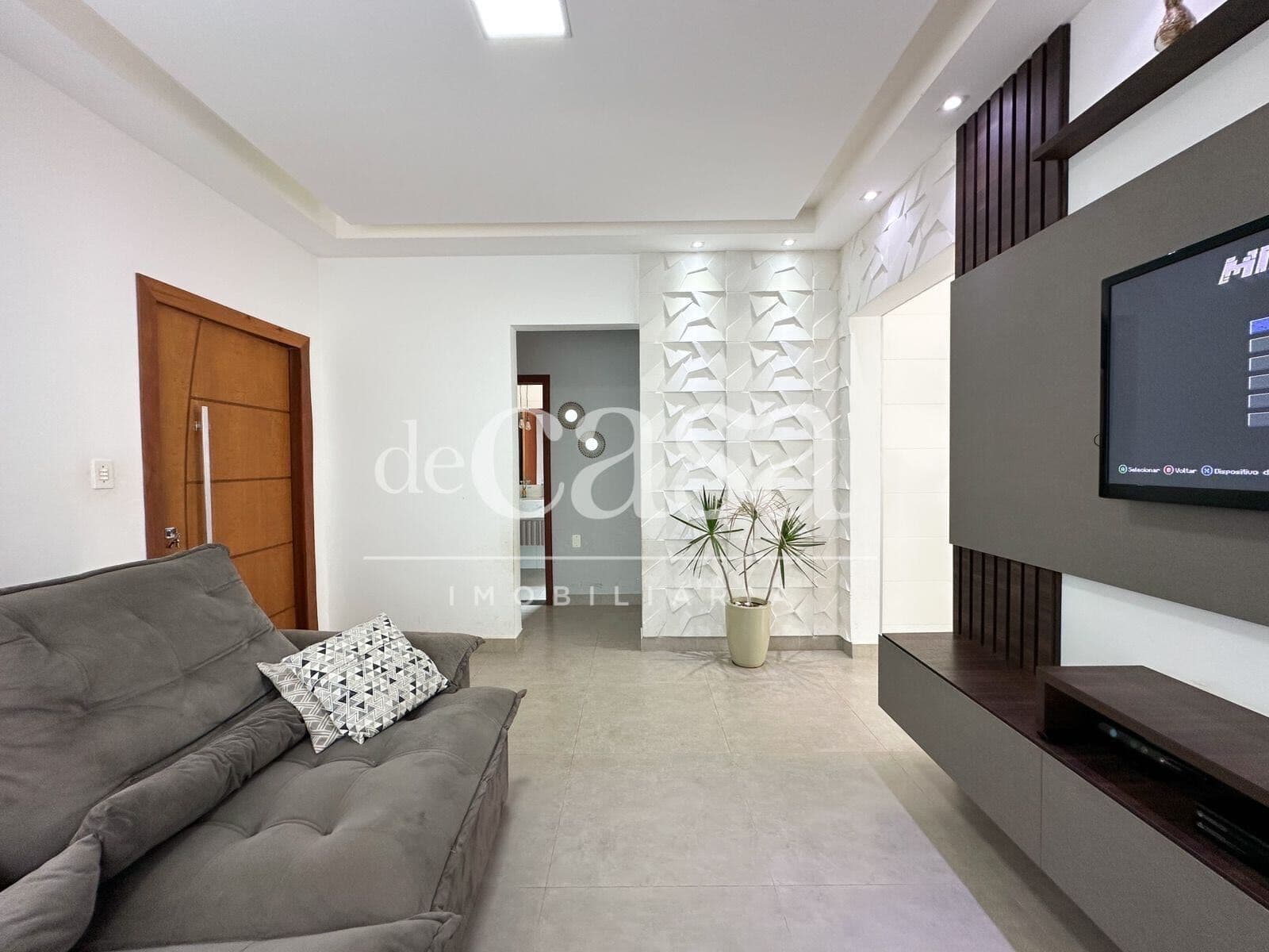 Casa à venda no bairro Jardins em Lavras