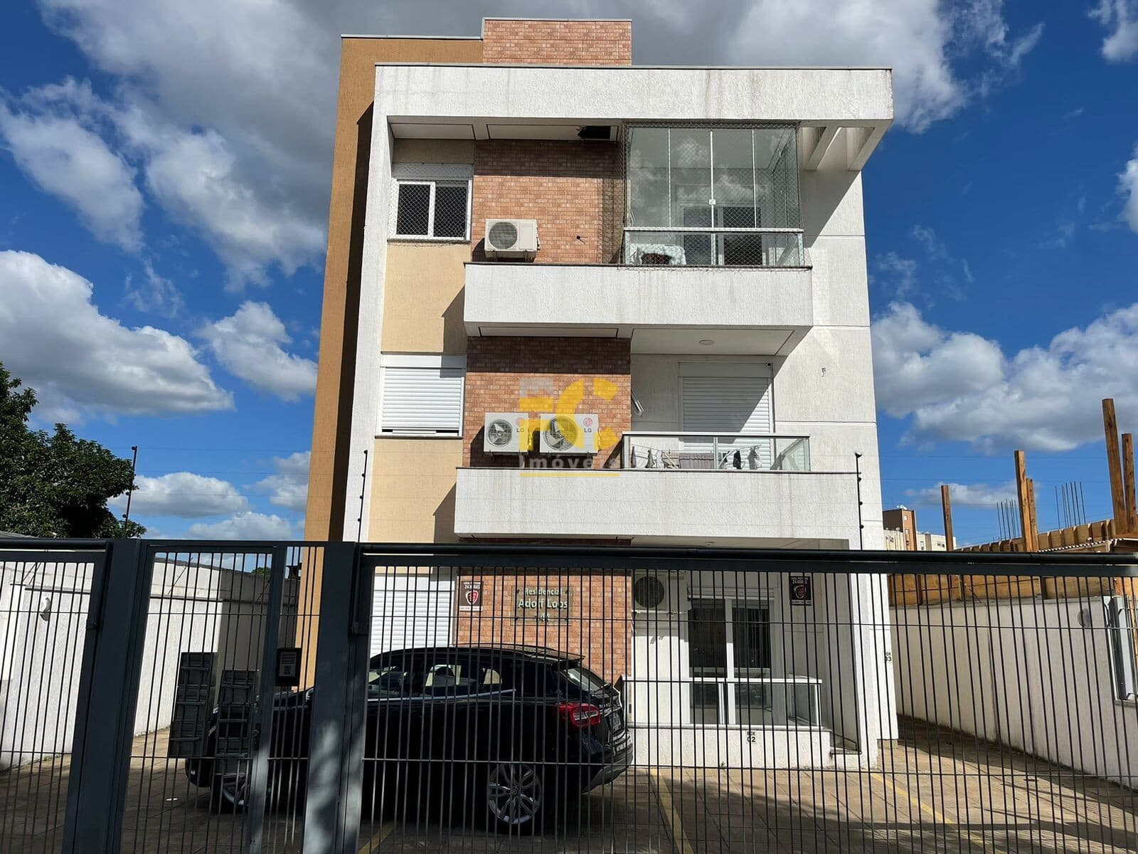 Apartamento Padrão no bairro Vista Alegre!