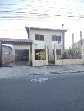 Casa Sobrado no bairro Parque da Matriz em Cachoeirinha/RS!
