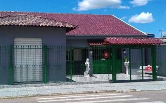Casa de alvenaria no bairro Vista Alegre - Cachoeirinha