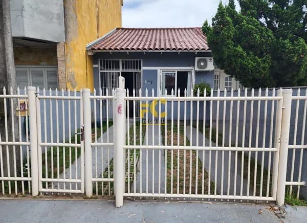 Casa Padrão no bairro Parque da Matriz I em Cachoeirinha/RS!