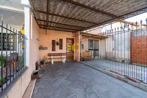 Sobrado/casa no bairro Parque da Matriz em Cachoeirinha/RS!