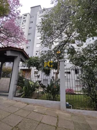 Apartamento Padrão no bairro Jardim Itú em Porto Alegre/RS!