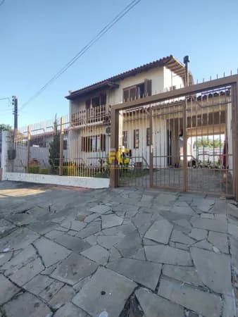 Sobrado Alto Padrão em Vila Silveira Martins, Cachoeirinha/RS