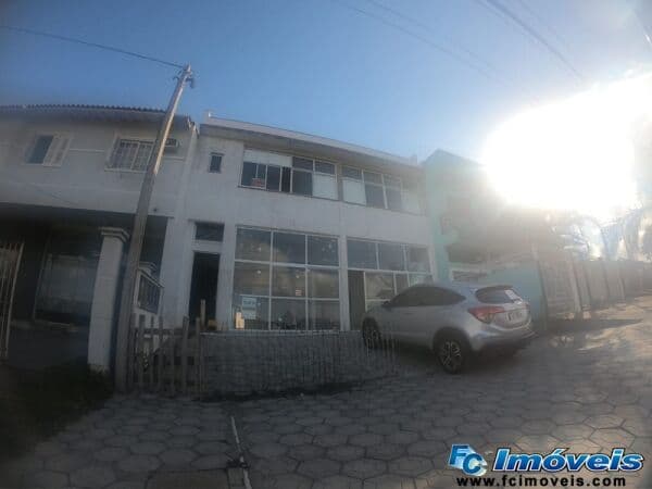 Prédio comercial no bairro Parque da Matriz - Cachoeirinha