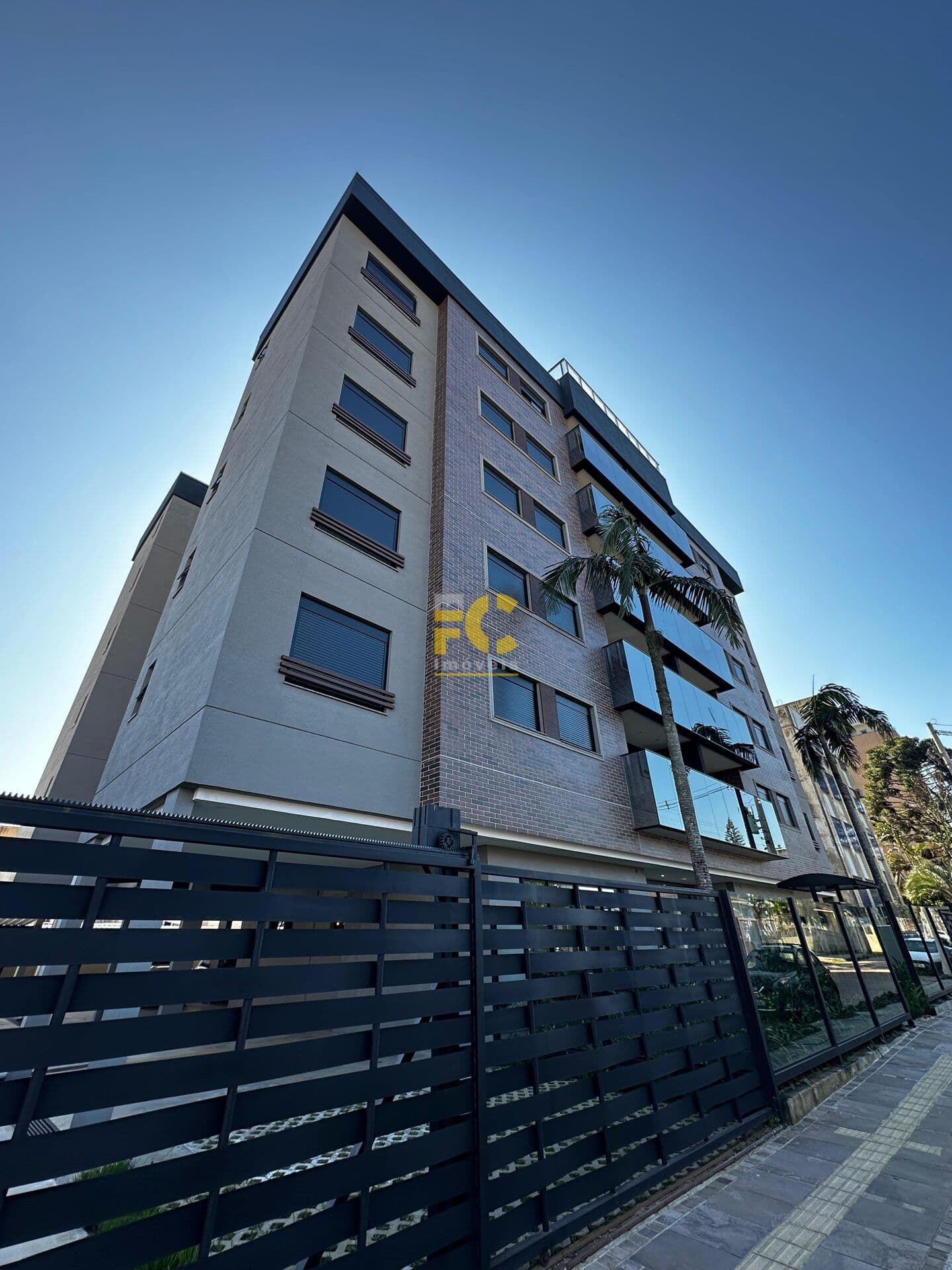 Apartamento em Cachoeirinha - Vila Eunice Nova