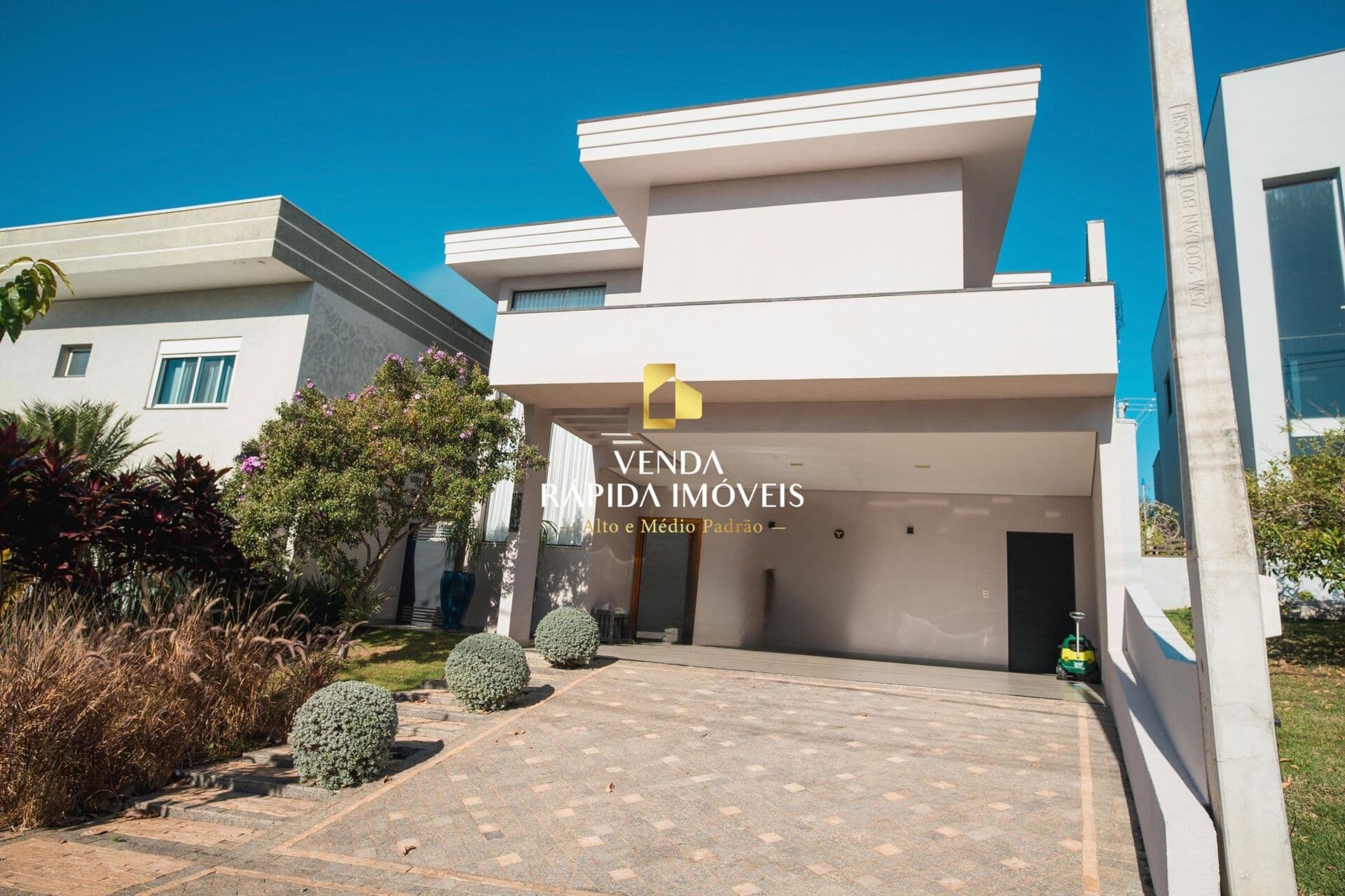 Casa à venda no Condomínio Quinta das Atírias- Jundiaí/SP