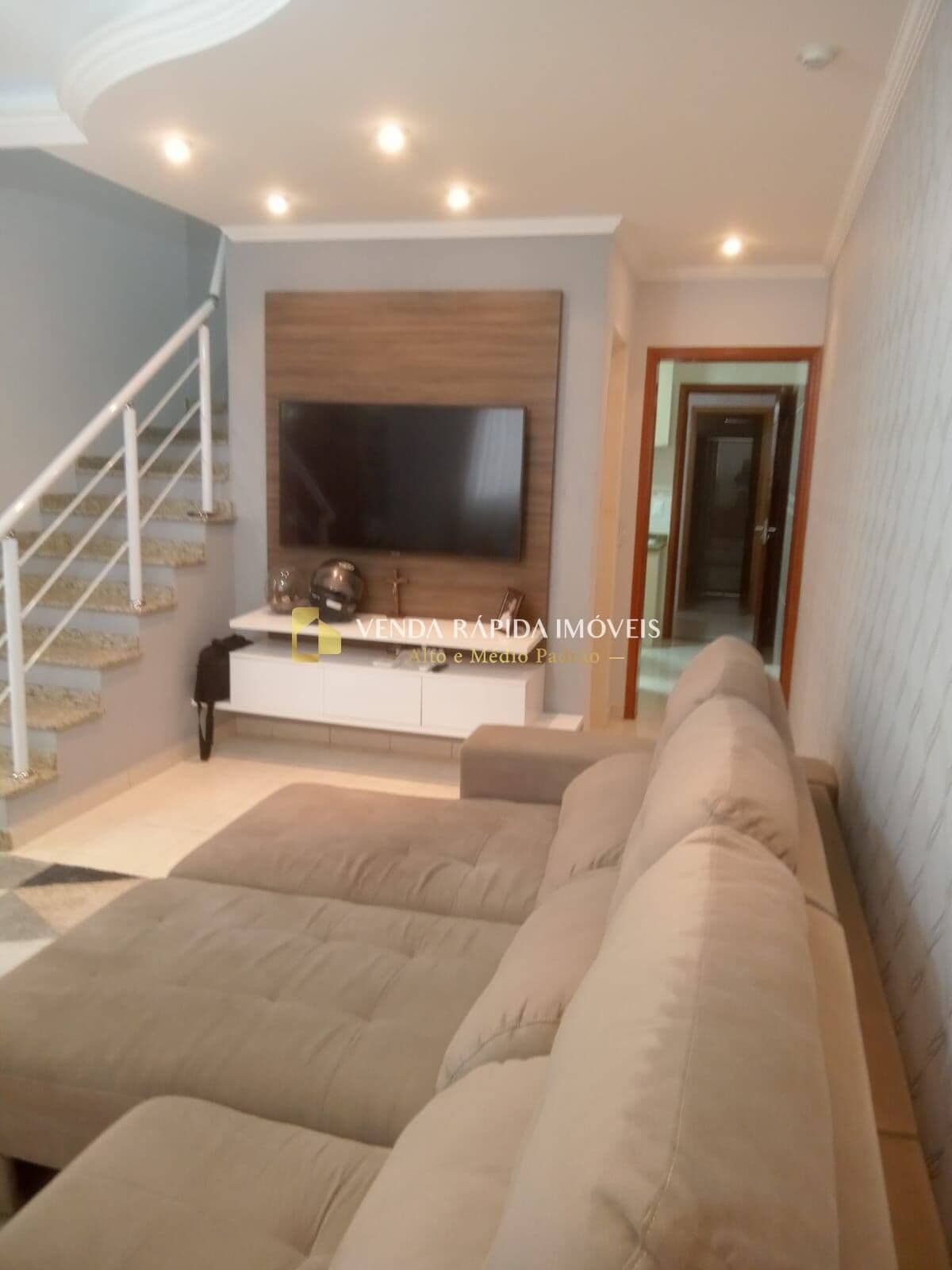 Casa em Condomínio Vila Topázio no Jardim Martins