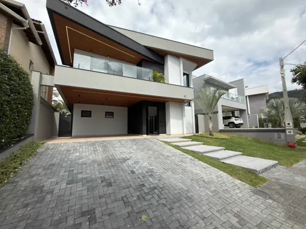 Casa em Itupeva - Centro
