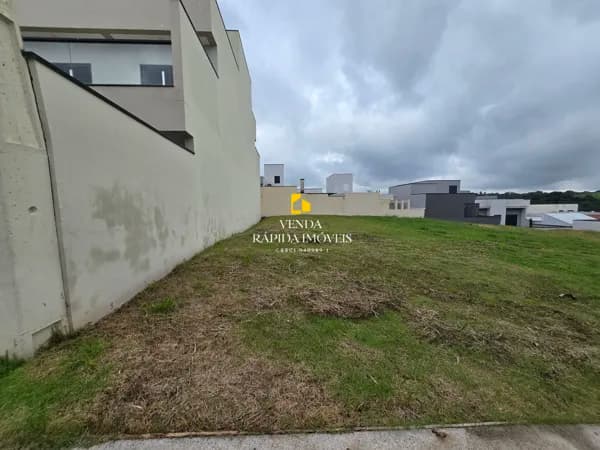 Lote/Terreno em Jundiaí - Corrupira