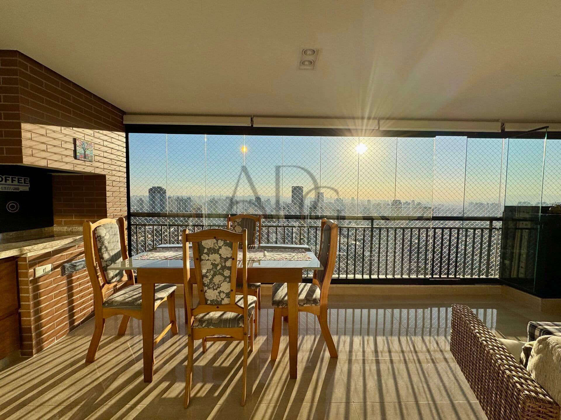Porteira fechada no Massimo Alto da Mooca