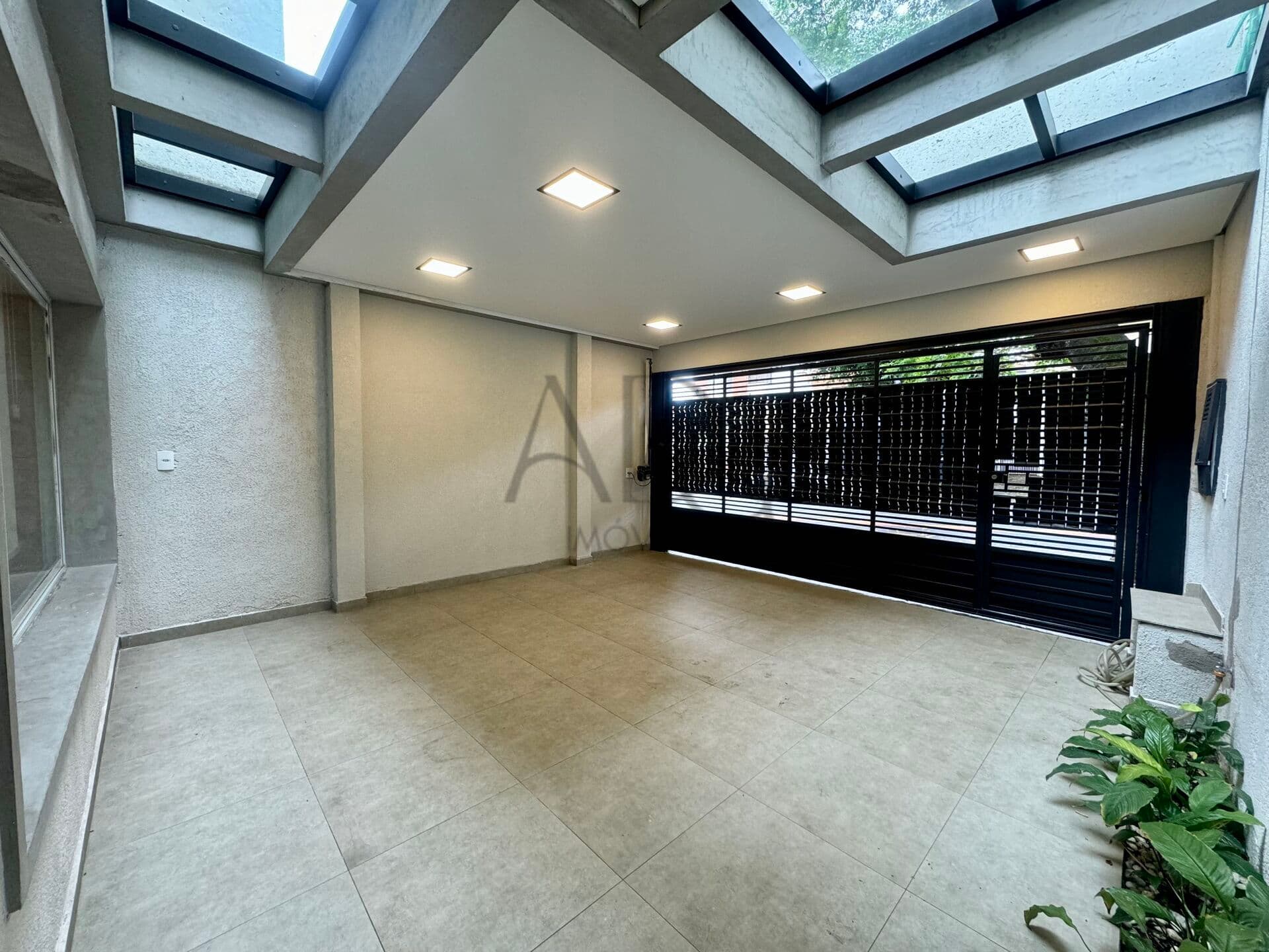 Casa Duplex Reformada no Jardim Avelino