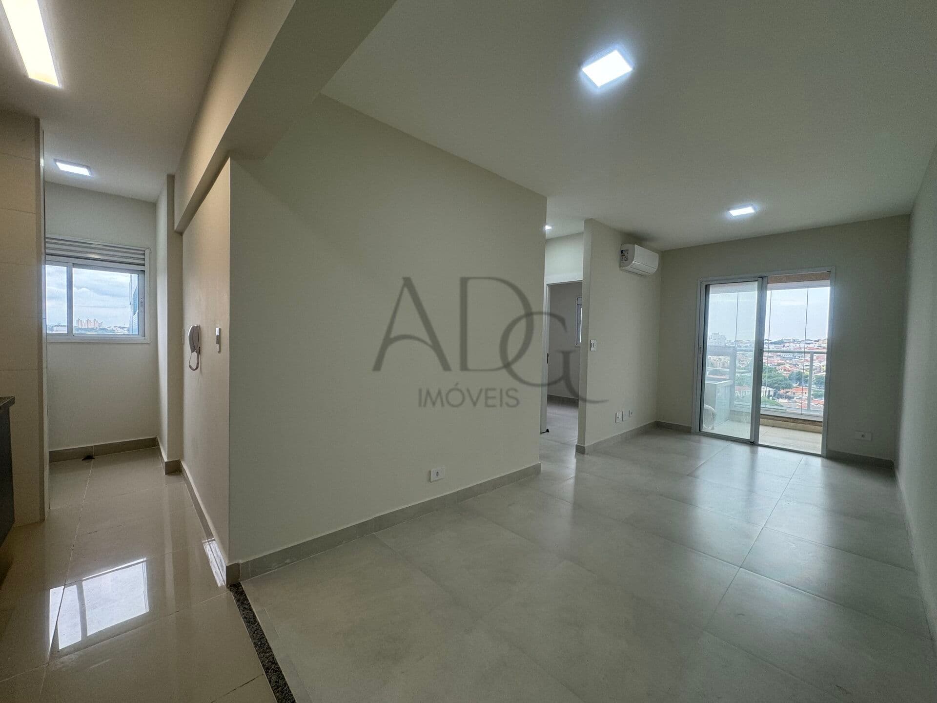 Apartamento Reformado Novo para Locação no Jardim Avelino