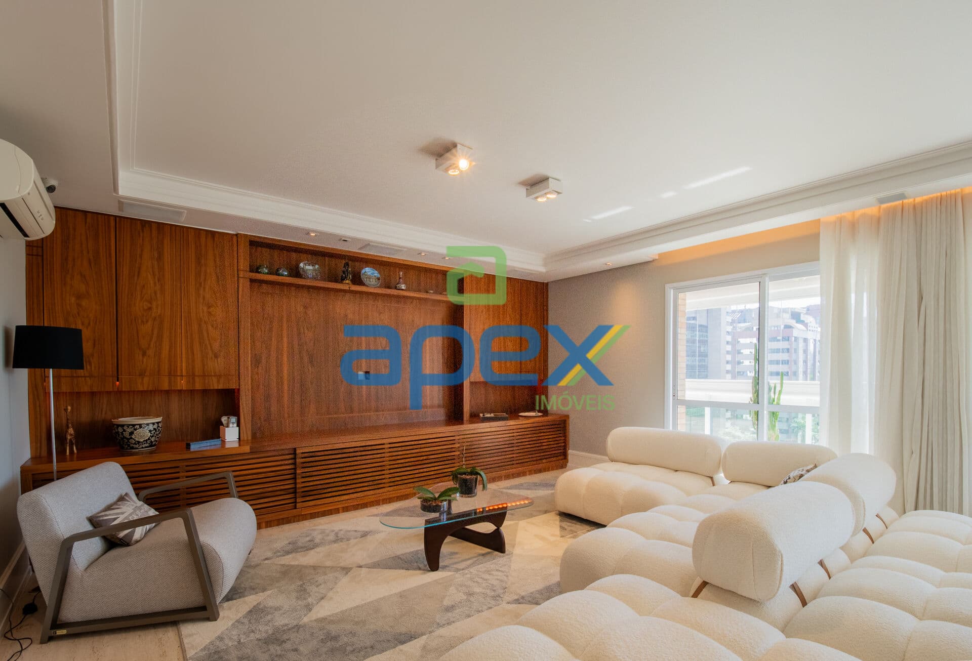 Luxo no coração do Brooklin com requinte e bem estar