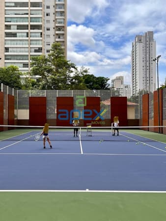 Apartamento no bairro Campo Belo em São Paulo-SP