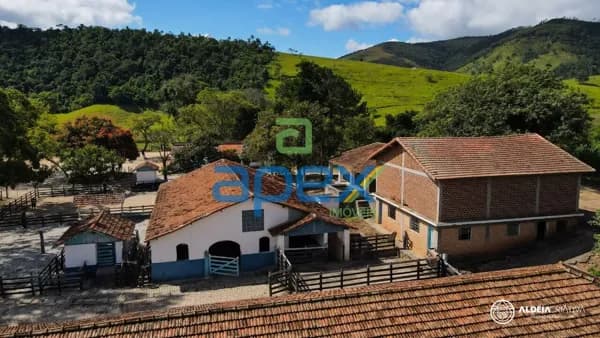 Fazenda no Vale do Paraíba - 1.064 alqueires