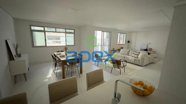 Vila Uberabinha, reformado, com garagem fixa