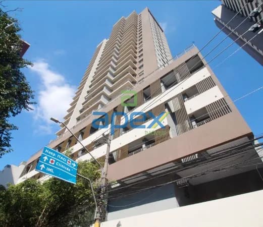 Duas suítes, novo, localização impecável, andar alto