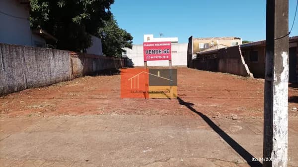 Lote/Terreno em Terra Roxa - Centro