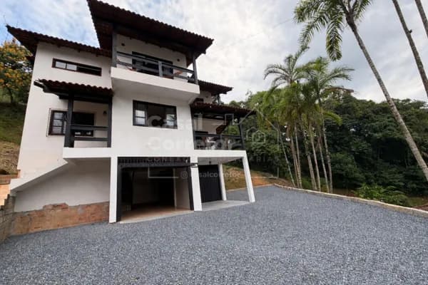 Casa em Brusque - São Pedro