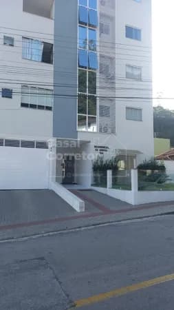 Apartamento em Brusque - Azambuja