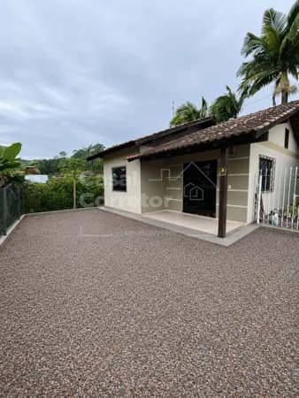 Casa em Itajaí - Limoeiro