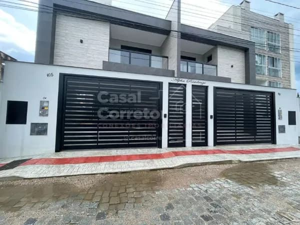 LINDO SOBRADO DE ALTO PADRÃO COM 3 SUÍTES
