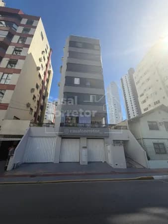 Apartamento em Bal. Camboriú - Centro