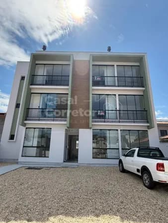 APARTAMENTO ACONCHEGANTE E PRÁTICO