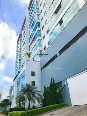 APARTAMENTO MOBILIADO NO SÃO LUIZ, COM TRÊS DORMITÓRIOS SENDO UMA SUÍTE