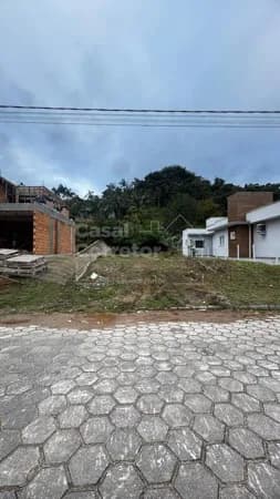 TERRENO DE 229,71m²