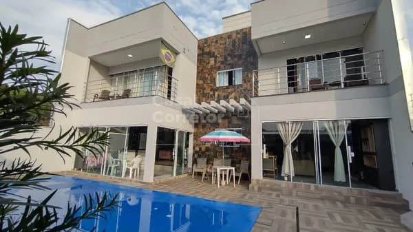 LUXO E CONFORTO EM UMA CASA PERFEITA