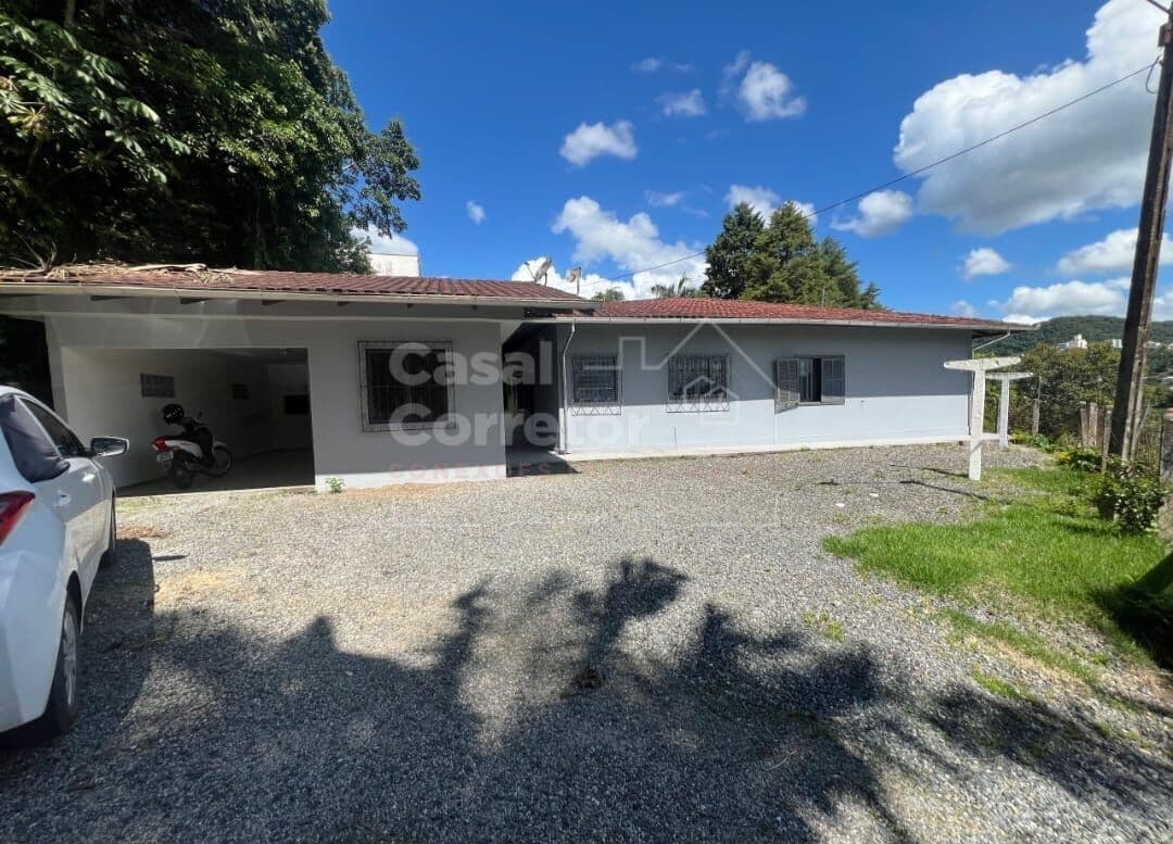 Casa em Brusque - Primeiro de Maio