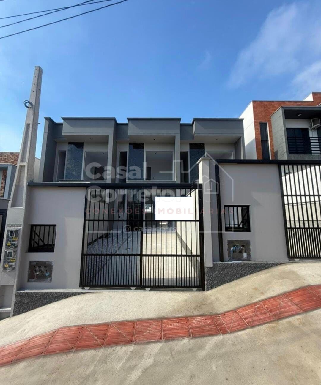 CASA COM 2 DORMITÓRIOS EM ÁREA LIVRE DE ENCHENTES